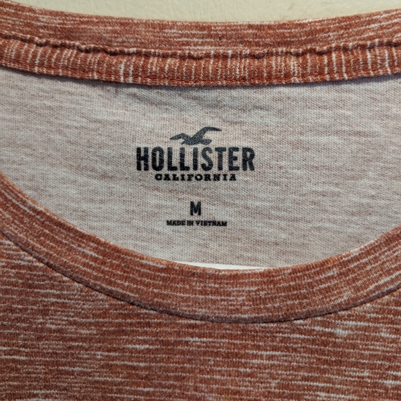 Hollister size Medium shirt - Picture 3 of 4